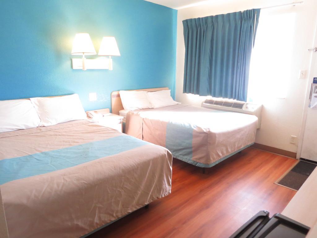 Motel 6-Mitchell, Sd Εξωτερικό φωτογραφία