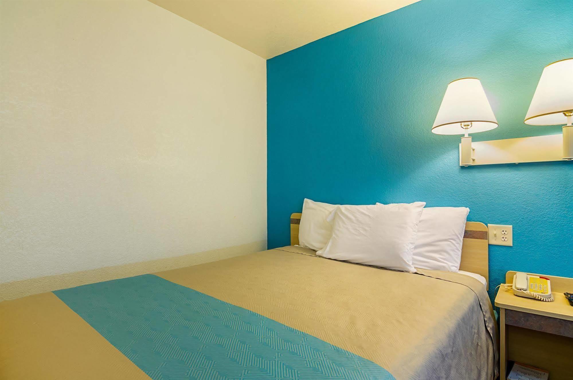 Motel 6-Mitchell, Sd Εξωτερικό φωτογραφία
