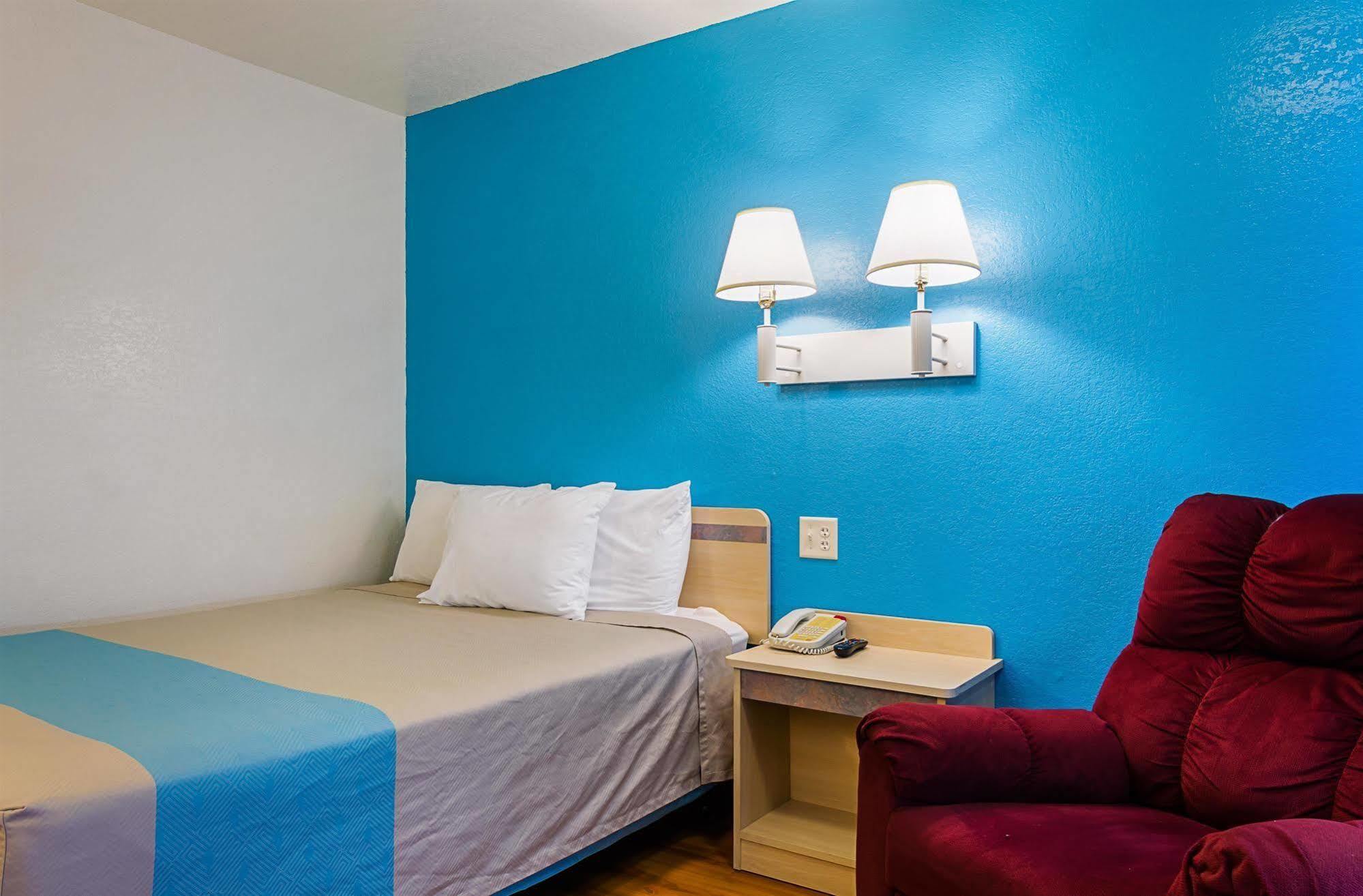 Motel 6-Mitchell, Sd Εξωτερικό φωτογραφία