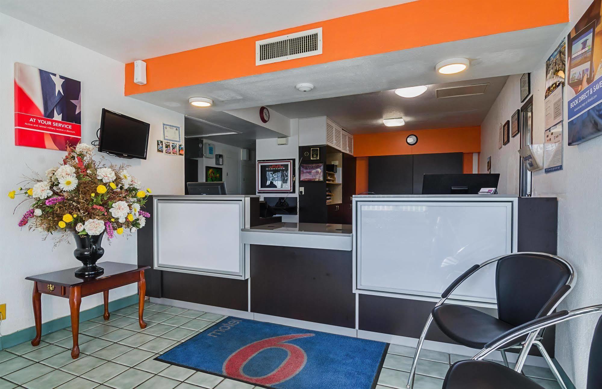 Motel 6-Mitchell, Sd Εξωτερικό φωτογραφία